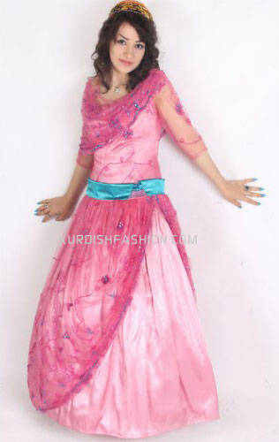 نام: kurdishclothes-07.jpg نمایش: 68 اندازه: 25.8 کیلو بایت