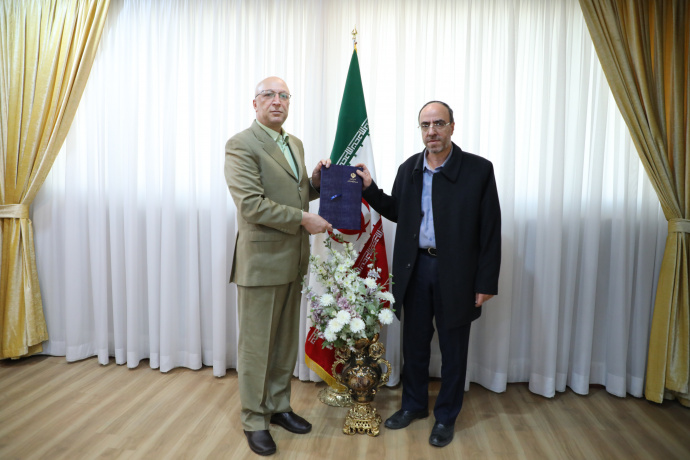 نام: 1641023225-imgl0378.jpg نمایش: 100 اندازه: 127.8 کیلو بایت